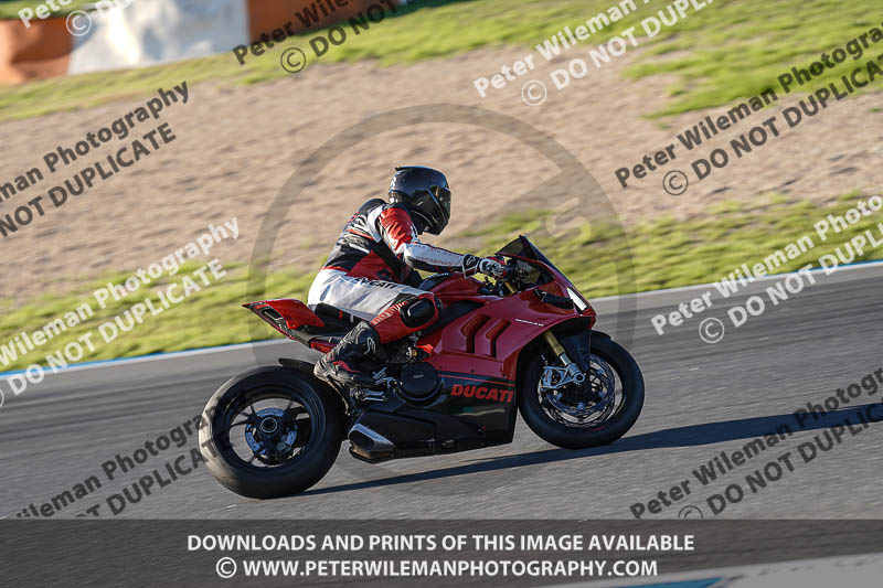estoril;event digital images;motorbikes;no limits;peter wileman photography;portugal;trackday;trackday digital images